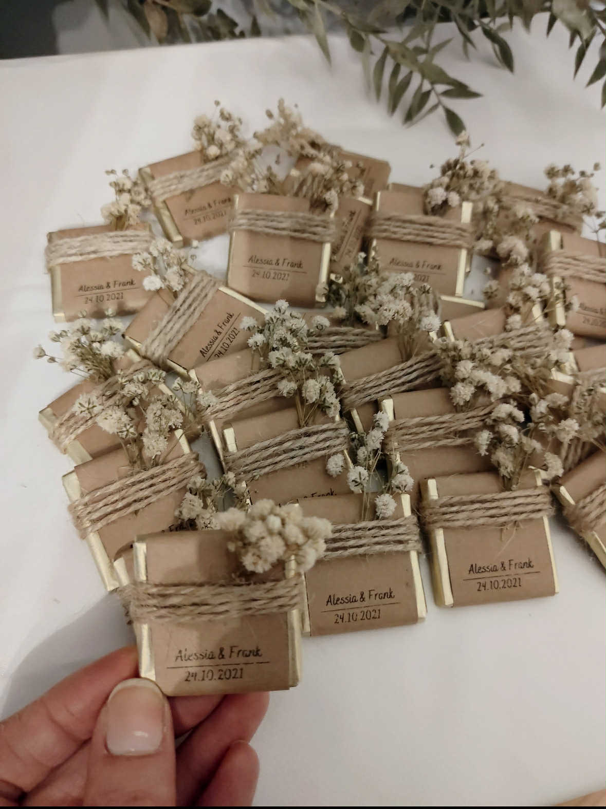 Personalized Chocolate Bars with Baby’s Breath